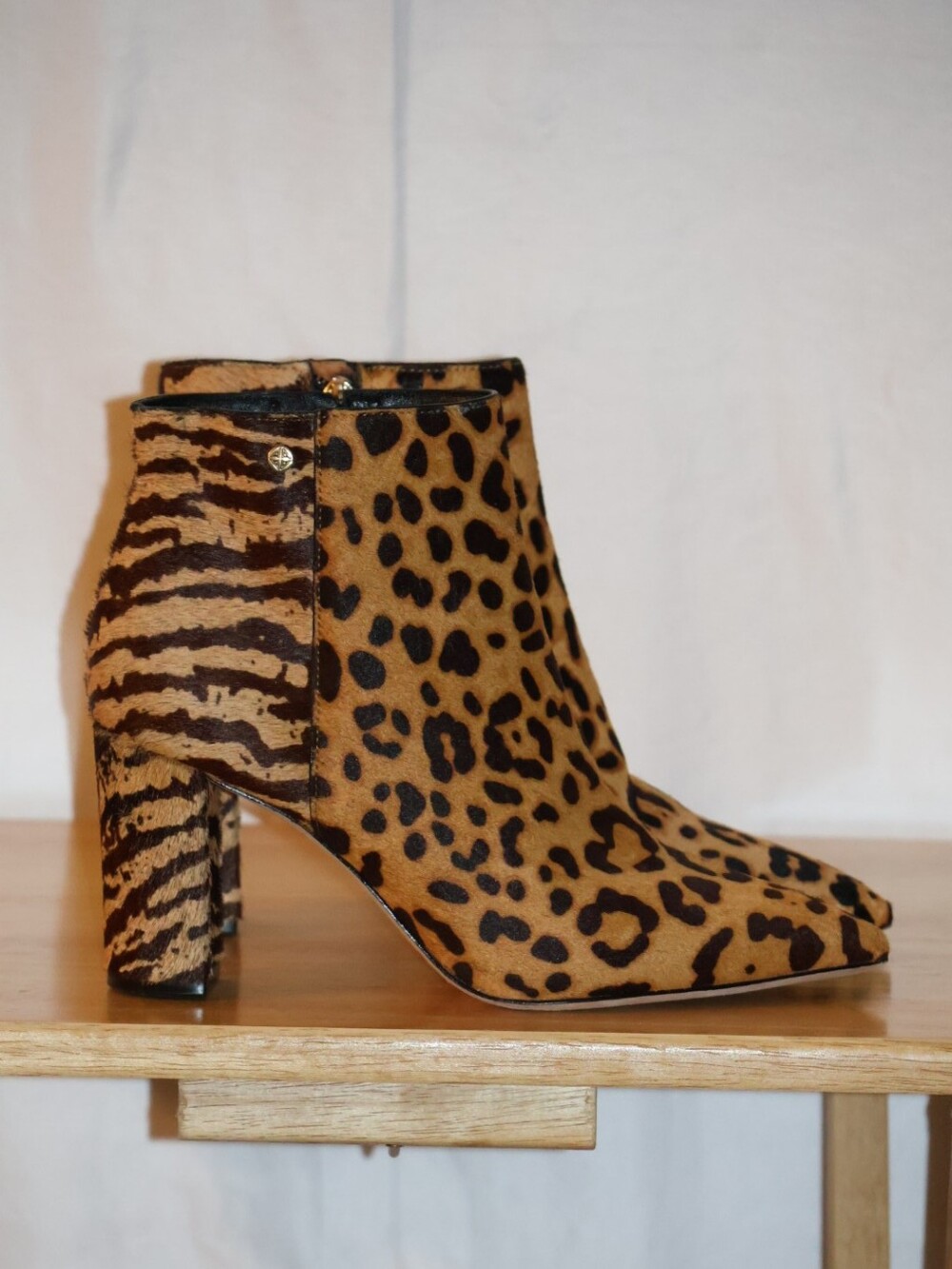 ANTONIO MELANI Shahn Leopard & Tiger Print Calf Hair Ankle Boots. 7M - Picture 5 of 16